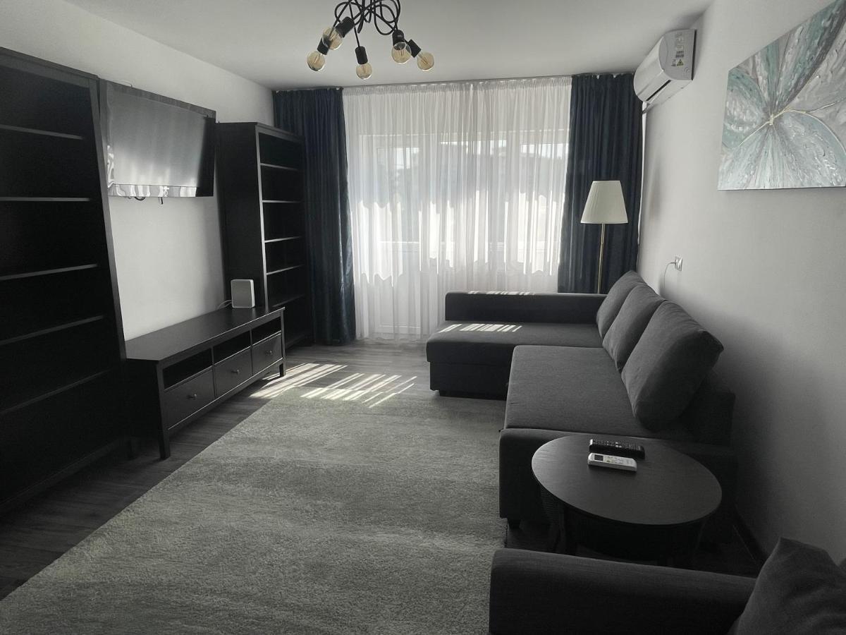 Vulcan Apartment Buzau Exterior photo